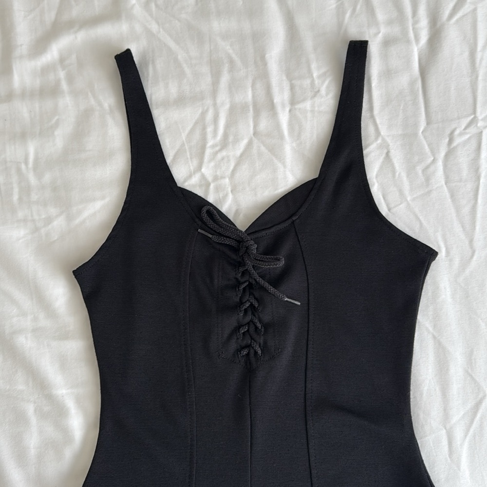 Nasty Gal Lace Up Front Bodysuit - Picture 3 of 9